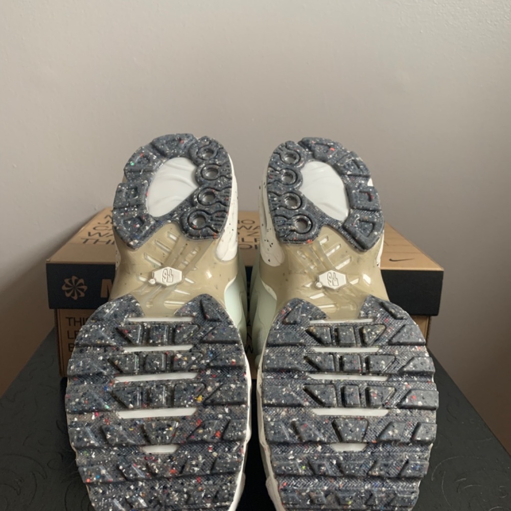 Nike Air Max Terrascape Plus Size 7.5 White Light Iron Ore - Picture 6 of 7